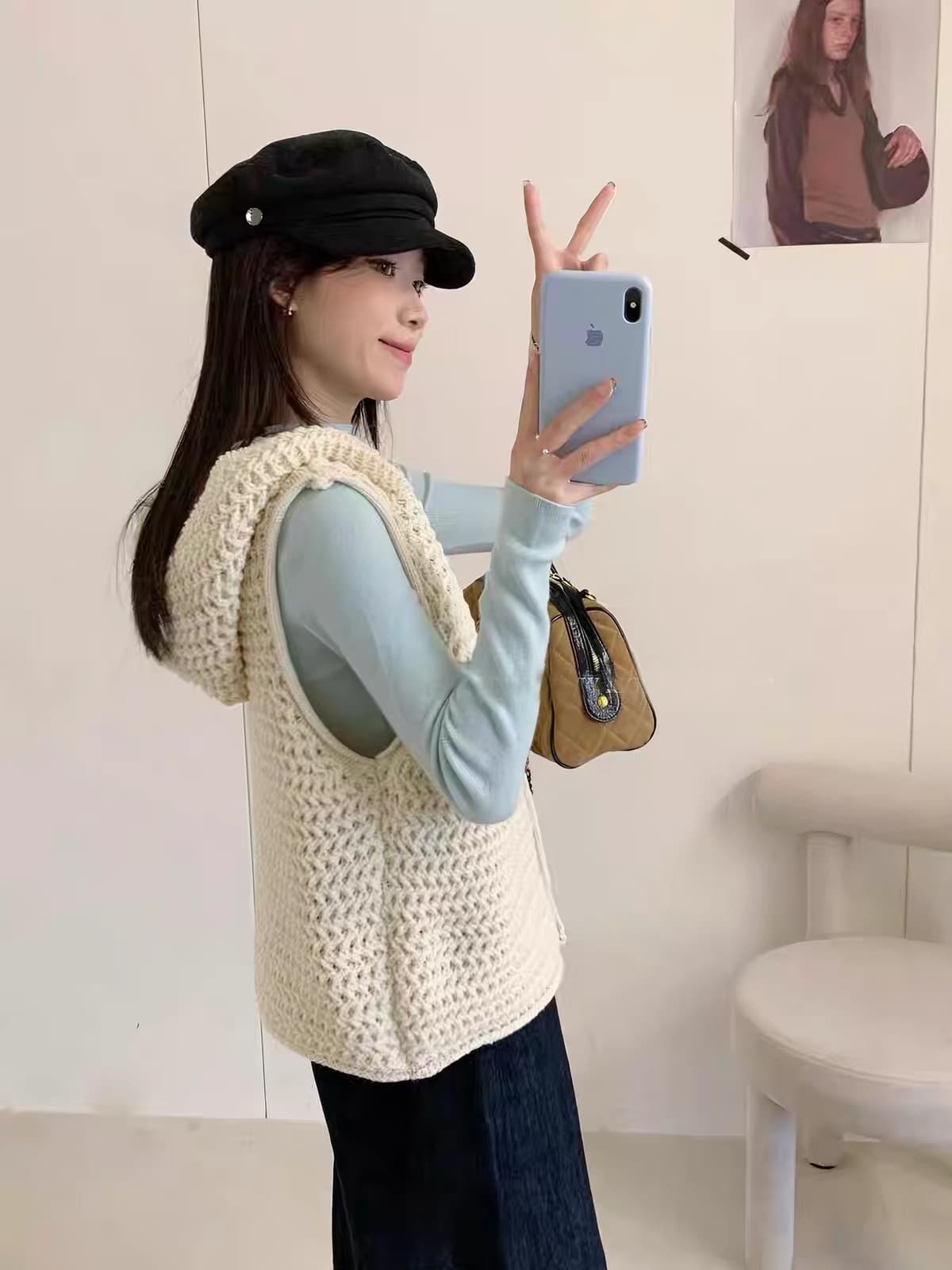 한 부서 후드 니트 조끼 여자 2026 봄 새로운 레트로 홀로우 아웃 자수 다용도 조끼 상세 이미지 5