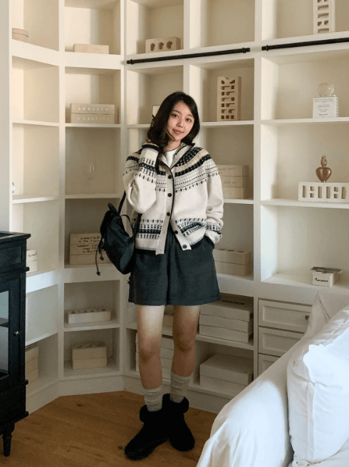 한국 chic 가을 겨울 새로운 루즈핏 싱글 줄 버튼 디자인 고급 센스 레트로 자카드 후드 스웨터 여성 코트 상세 이미지 27