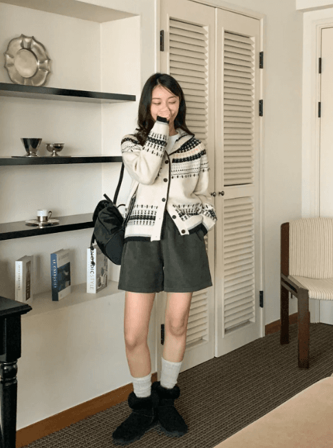 한국 chic 가을 겨울 새로운 루즈핏 싱글 줄 버튼 디자인 고급 센스 레트로 자카드 후드 스웨터 여성 코트 상세 이미지 30