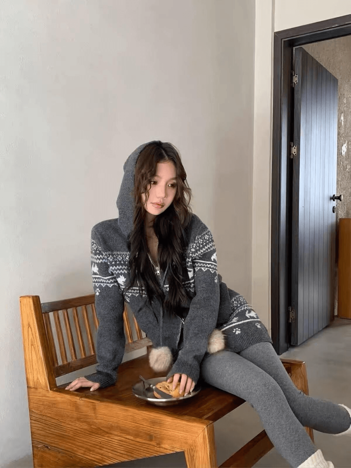 2026 겨울 새로운 한국 스타일 레트로 후드 지퍼 니트 스웨터 코트 반신 미니 스커트 투피스 슈트 여성 상세 이미지 2