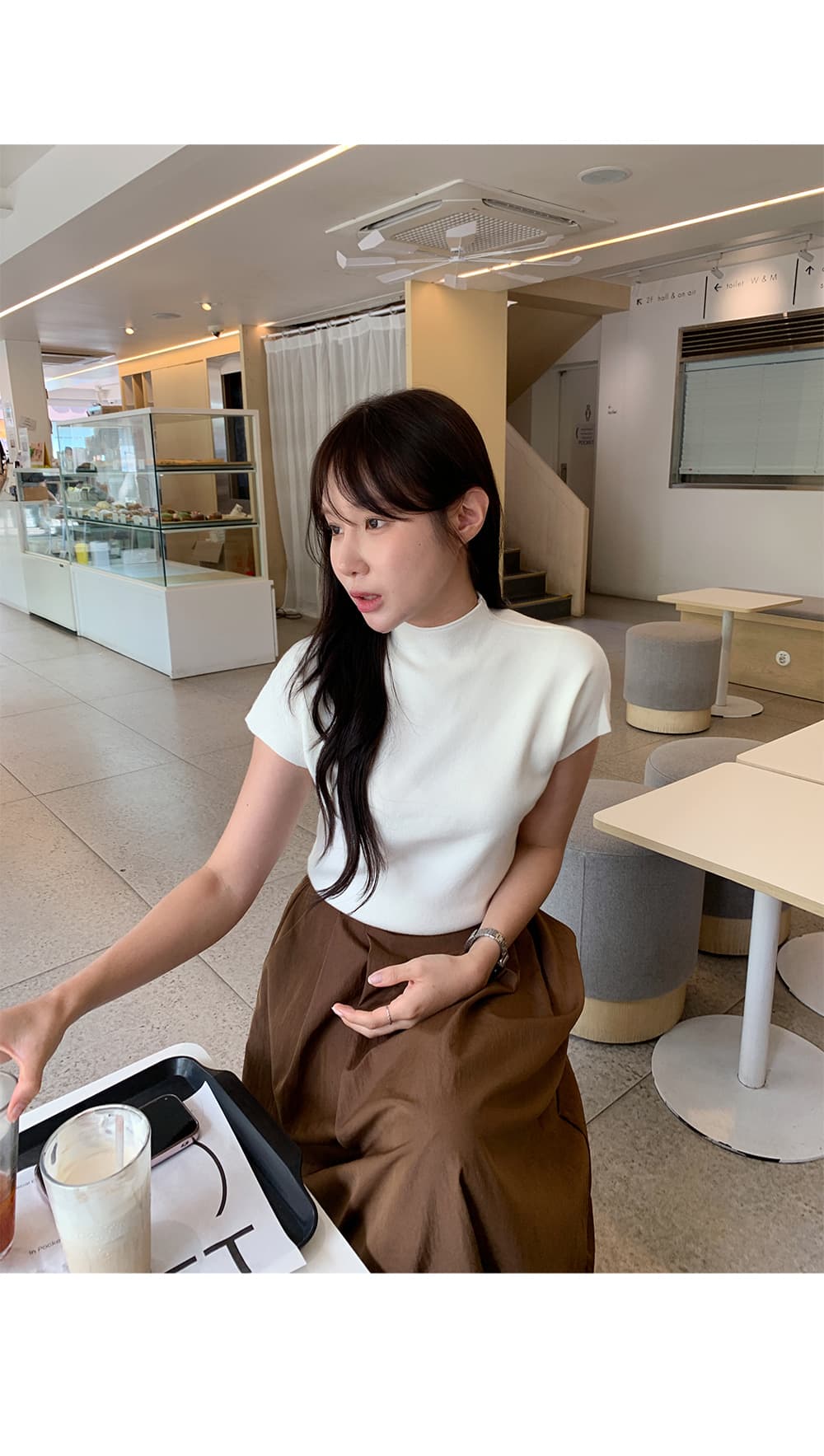 한 부서 터틀넥 몸매 가꾸기 민소매 니트 스웨터 여성용 짧은 소매 티셔츠 인사이드 가져 가라. 기본 셔츠 여름 외출용 맨위 상세 이미지 2