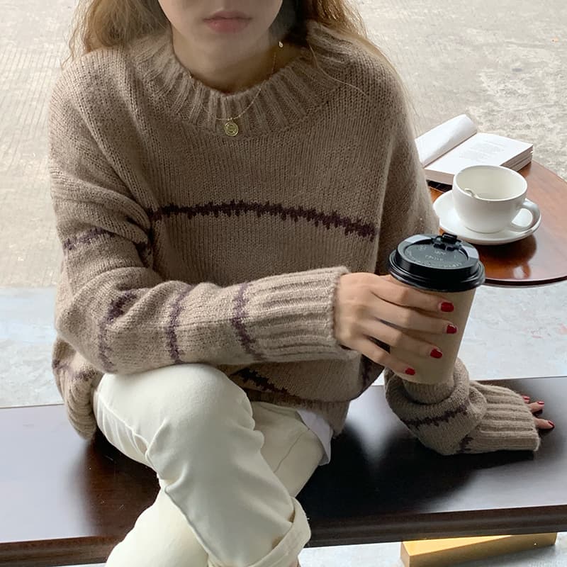 레트로 일본식 느긋한 루즈핏 스웨터 여자 두꺼운 가을 겨울 2026 새로운 긴팔 스트라이프 반하이넥 니트 스웨터 상세 이미지 6