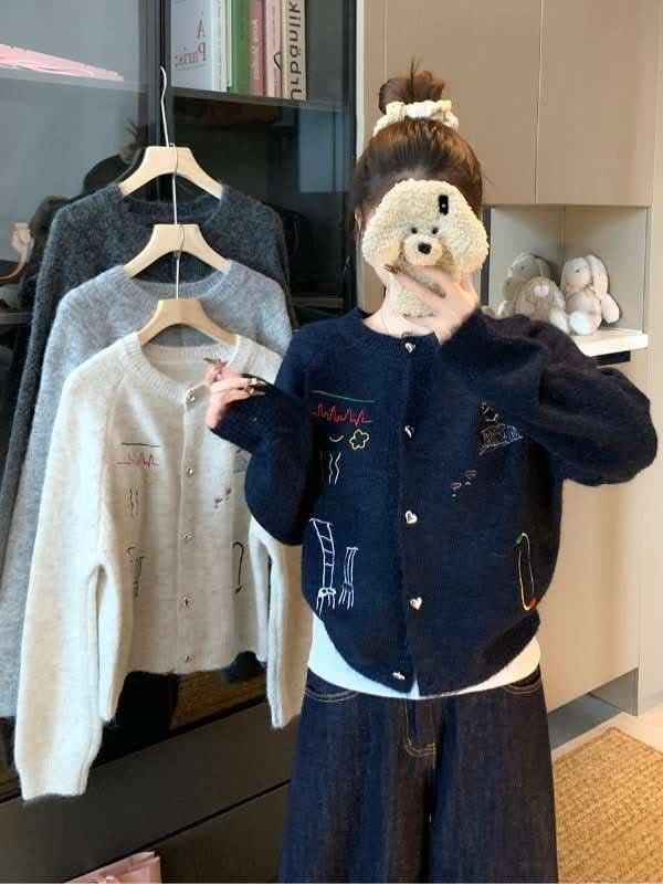 라운드 넥 자수 니트 스웨터 여성 2026 년 가을 겨울 새로운 작은 대중 다용도 연령 감소 품격 오픈 가디건 상세 이미지 1