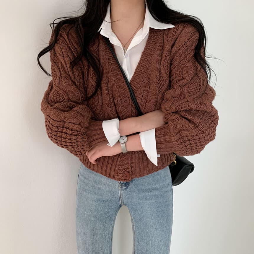 한국 chic 가을 겨울 연령 감소 꽈배기 스웨터 여성 코트 루즈핏 다용도 V넥 벌룬 소매 쇼트 스타일 니트 스웨터 여성 상세 이미지 8