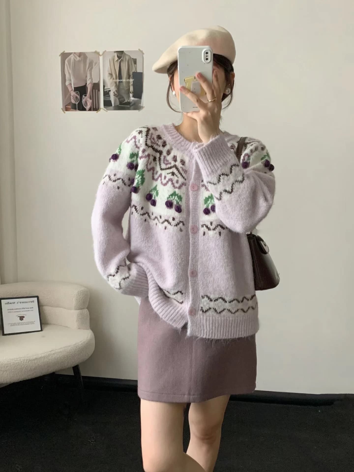 북유럽 공정한 섬 자카드 니트 스웨터 딸기 체리 털 공 꾸밈음 라운드 넥 레트로 분위기 센스 스웨터 코트 상세 이미지 11