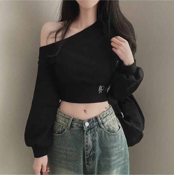 한국 스타일 작은 대중 개성 불규칙 비스듬한 칼라 오프숄더 허리 수축 슬림해 보이는 다용도 쇼트 스타일 긴팔 후드티 여성 상세 이미지 30