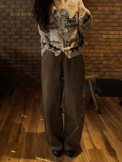 한국 디자인 센스 무거운 작업 자카드 빅 칼라 소뿔 버클 스웨터 카디건 코트 상세 이미지 12
