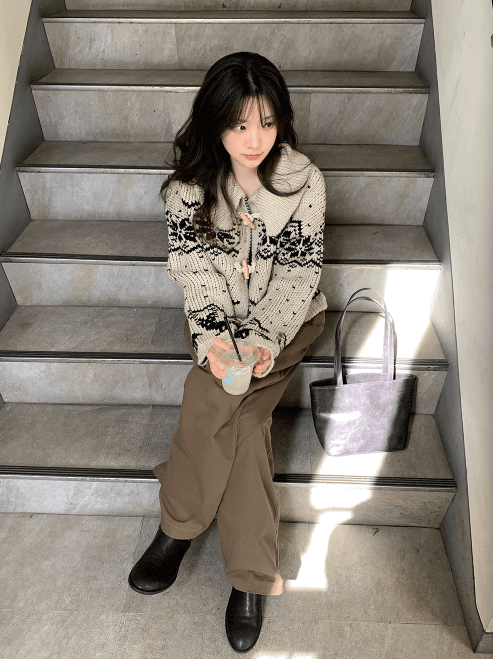 한국 디자인 센스 무거운 작업 자카드 빅 칼라 소뿔 버클 스웨터 카디건 코트 상세 이미지 18