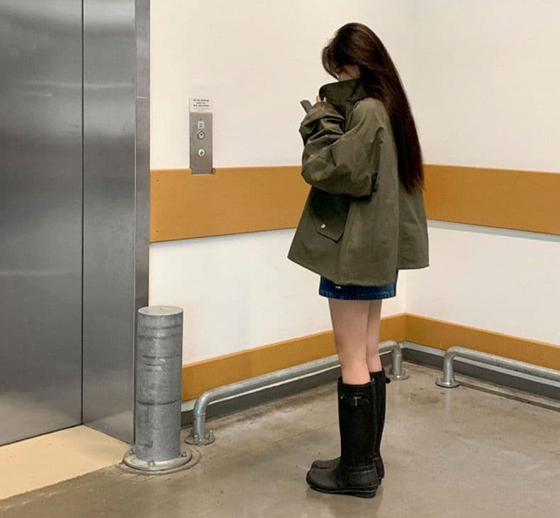 한국 chic 미니멀리즘 레트로 반하이넥 루즈핏 캐주얼 다용도 펌프 Pleat 디자인 긴팔 바람막이 여성 코트 상세 이미지 11