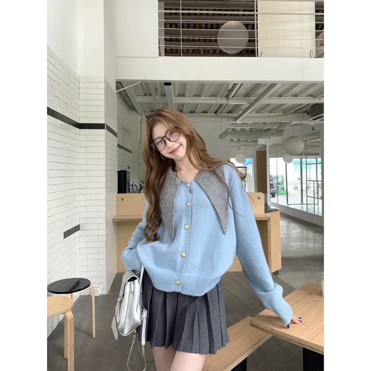 한국 스타일 품격 폴로 칼라 레이스업 배색 싱글 줄 버튼 니트 스웨터 스웨터 코트 상세 이미지 6