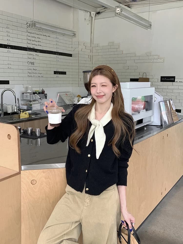 한국 스타일 품격 폴로 칼라 레이스업 배색 싱글 줄 버튼 니트 스웨터 스웨터 코트 상세 이미지 7
