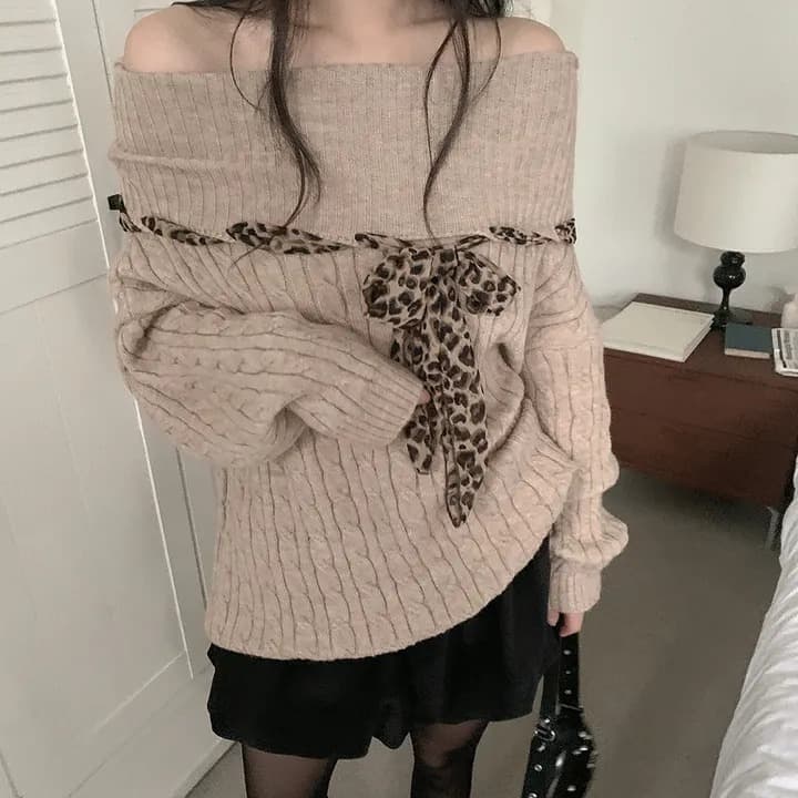 한국 chic 가을 프랑스식 작은 섹시함 보트넥 오프숄더 패치워크 레오파드 무늬 리본 디자인 센스 긴팔 스웨터 여자