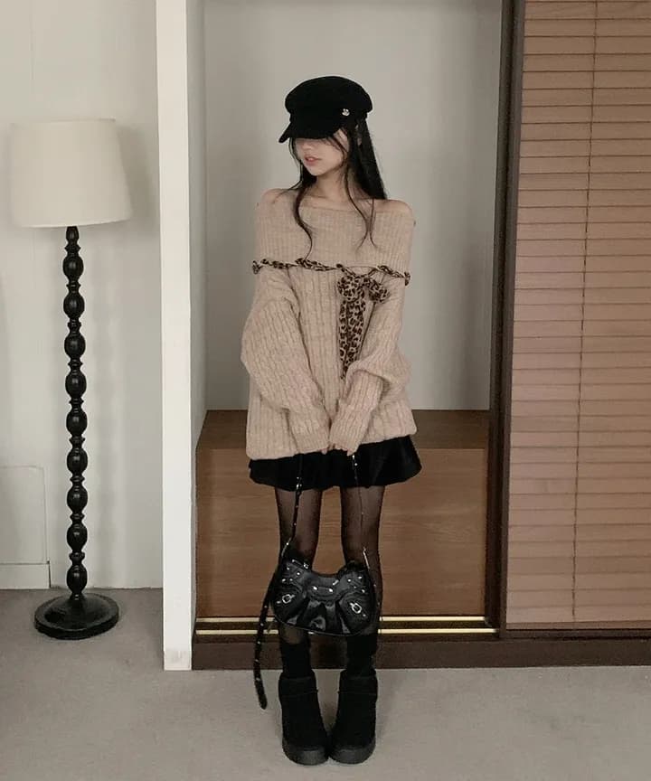 한국 chic 가을 프랑스식 작은 섹시함 보트넥 오프숄더 패치워크 레오파드 무늬 리본 디자인 센스 긴팔 스웨터 여자 상세 이미지 15