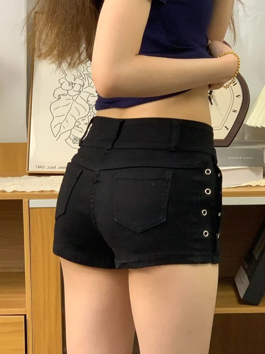 검정색 징 로우 웨이스트 데님 슈퍼 바지 짧은 여성 여름 새로운 아메리칸 핫걸 타이트 y2k 슬림해 보이는 반바지 핫 바지 상세 이미지 4