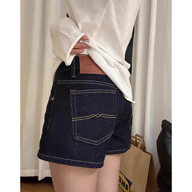 캐주얼 출퇴근 한 마디 스트레이트 데님 반바지 여성 봄 여름 새로운 넓은 다리 다용도 슬림해 보이는 디스플레이 다리 길이 반바지 트렌디