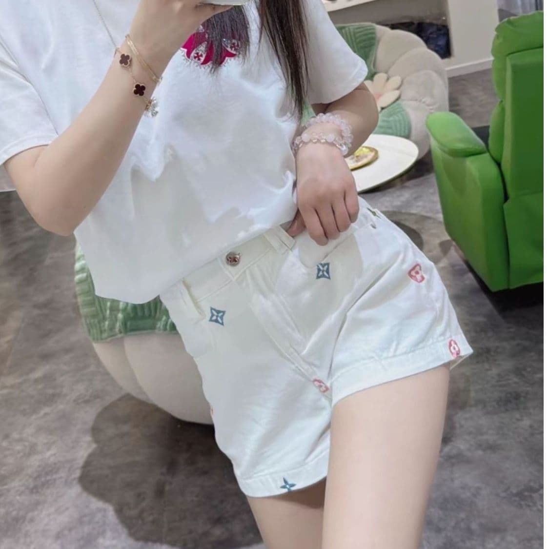 아메리칸 핫걸 스트레이트 데님 반바지 여성 여름 새로운 캐주얼 다용도 몸매 가꾸기 슬림해 보이는 한 마디 타이트 스커트 핫 바지 트렌디 상세 이미지 4