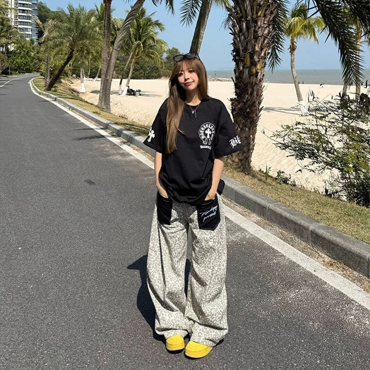 2026 아메리칸 레트로 레오파드 무늬 패치 주머니 청바지 남녀 루즈핏 거리 넓은 다리 모통이 칼 캐주얼 긴 바지 이미지 4