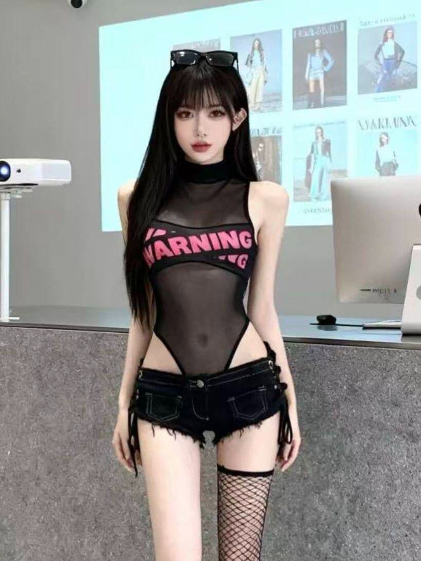 핫걸 섹시함 핫 바지 스트랩 초단바지 봄 여름 새로운 슬림해 보이는 디스플레이 높음 달콤한 차가운 아메리칸 레트로 데님 반바지 상세 이미지 3