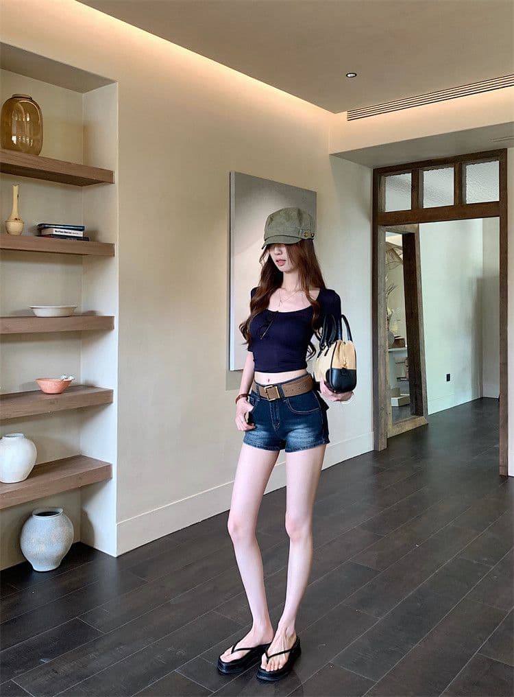 핫걸 캐주얼 출퇴근 더블 버클 스트레이트 데님 반바지 여성 봄 여름 섹션 새로운 하이웨이스트 슬림해 보이는 한 마디 데님 핫 바지 상세 이미지 9