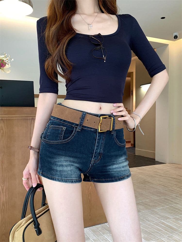 핫걸 캐주얼 출퇴근 더블 버클 스트레이트 데님 반바지 여성 봄 여름 섹션 새로운 하이웨이스트 슬림해 보이는 한 마디 데님 핫 바지 상세 이미지 13