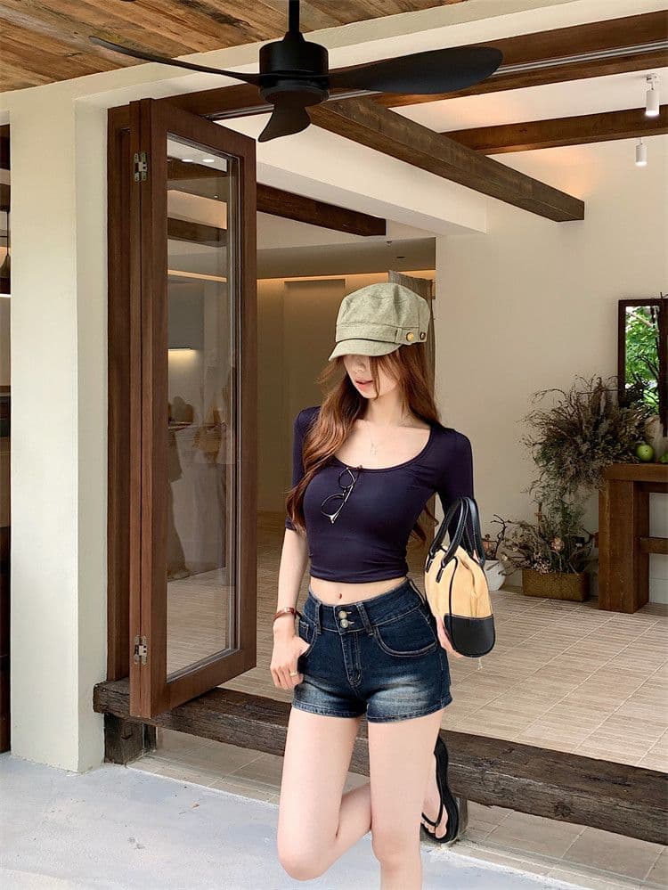핫걸 캐주얼 출퇴근 더블 버클 스트레이트 데님 반바지 여성 봄 여름 섹션 새로운 하이웨이스트 슬림해 보이는 한 마디 데님 핫 바지 상세 이미지 16