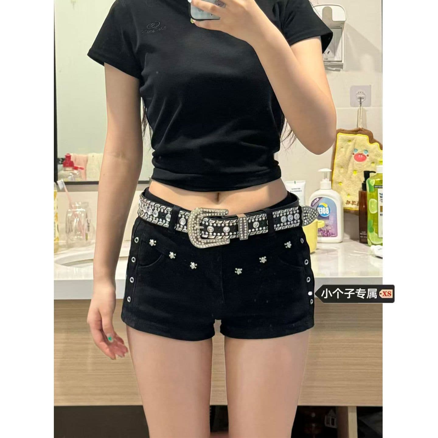 거리 캐주얼 데님 반바지 여성 봄 여름 새로운 패션 캐주얼 출퇴근 ins 타이트 스커트 데님 뜨거운 바지 트렌디 상세 이미지 2