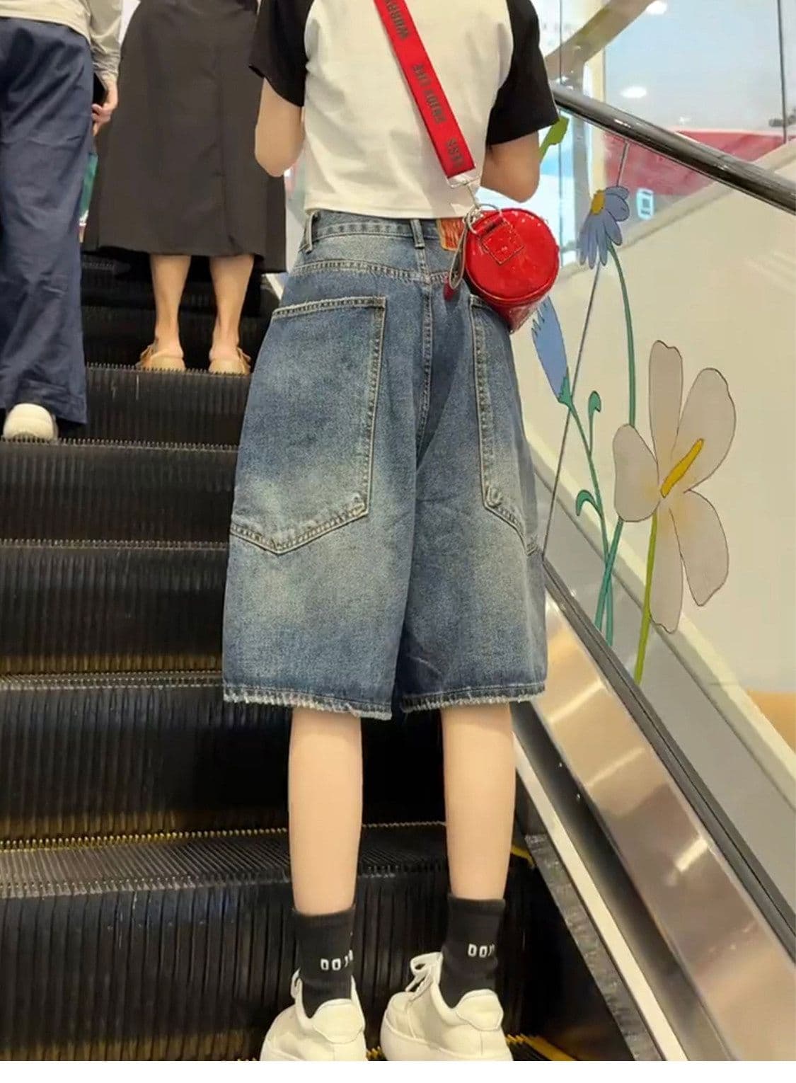 느긋한 바람 웃음 하 찢어진 부분 데님 오부 바지 여성 봄 여름 새로운 루즈핏 캐주얼 다용도 데님 오부 바지 트렌디 상세 이미지 10
