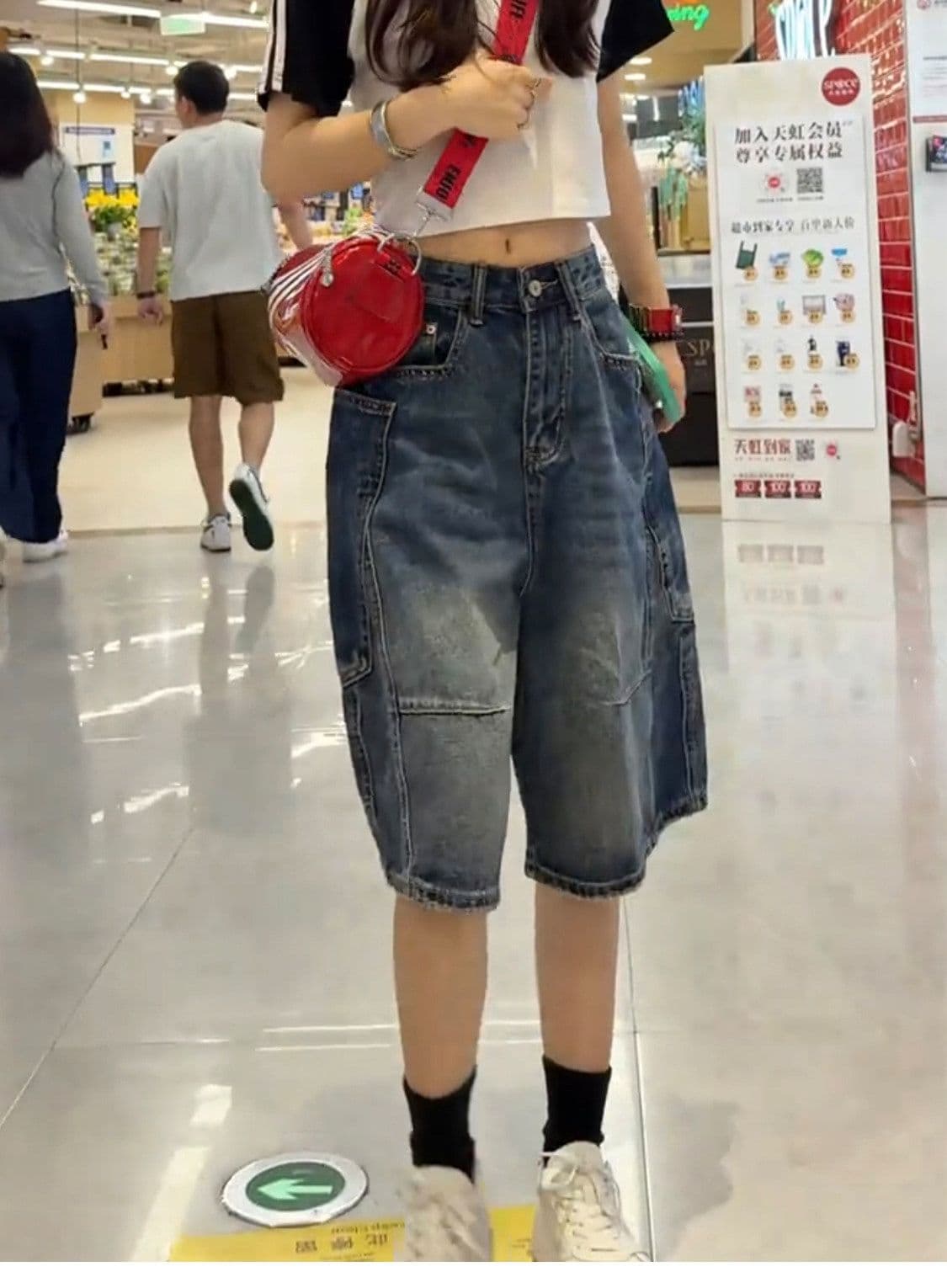 느긋한 바람 웃음 하 찢어진 부분 데님 오부 바지 여성 봄 여름 새로운 루즈핏 캐주얼 다용도 데님 오부 바지 트렌디 상세 이미지 12