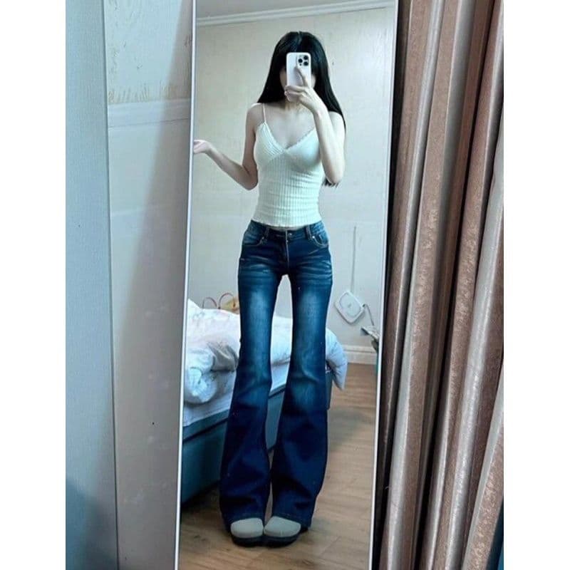 높음 거리 디자인 센스 다용도 부츠컷 청바지 여성 봄 가을 새로운 패션 슬림해 보이는 바닥 청소 부츠컷 청바지 트렌디 이미지 2