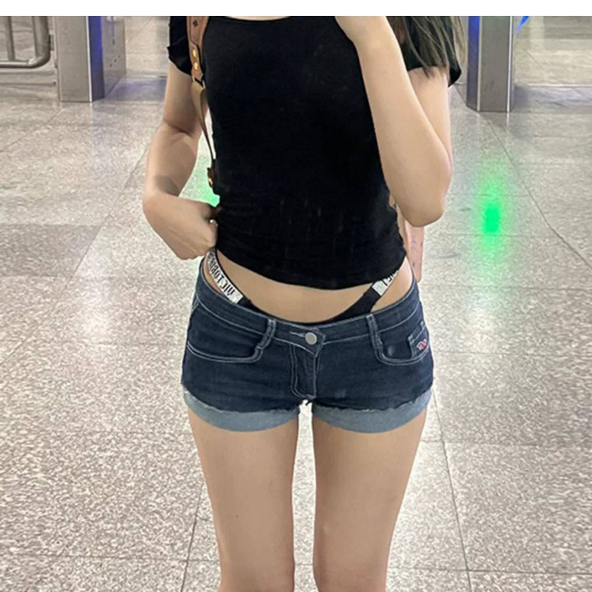 디자인 센스 높음 거리 작은 대중 스트레이트 반바지 청바지 여성 봄 여름 새로운 볼륨 측면 패션 데님 짧은 바지 상세 이미지 4