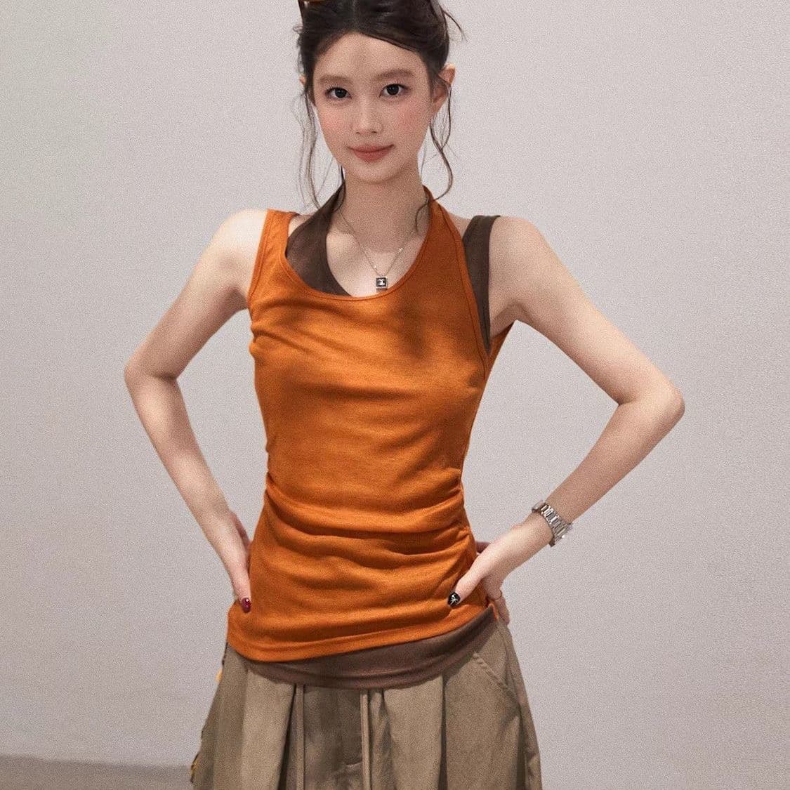 달콤함 배색 패치워크 행침 목 페이크 레이어드 캐미솔 2026 여름 캐주얼 허리 수축 몸매 가꾸기 슬림해 보이는 맨위 상세 이미지 1