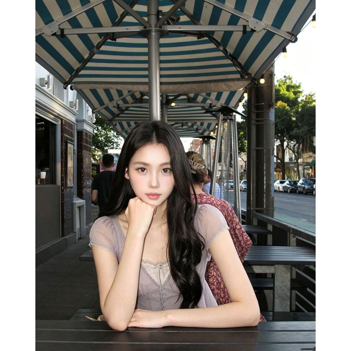 연한 자주색 스택 그림자 한 부서 페이크 레이어드 티셔츠 여성 여름 레이스 레이스 V넥 셔츠 작은 셔츠 허리 수축 맨위 트렌디 이미지 2