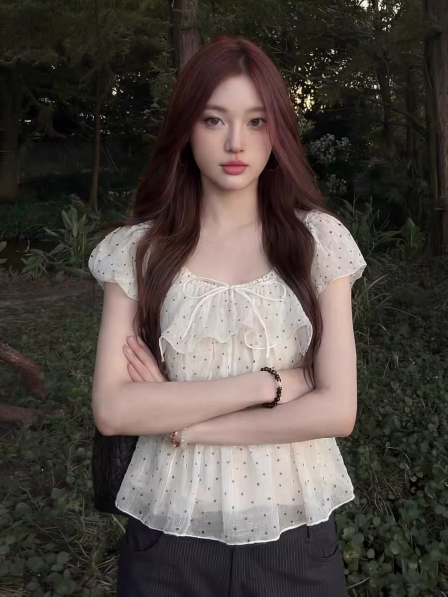 프랑스식 품격 도트 무늬 레이스업 연꽃 잎 소매 쉬폰 여성 셔츠 여름 디자인 센스 프릴 치마 반팔 맨위 이미지 4