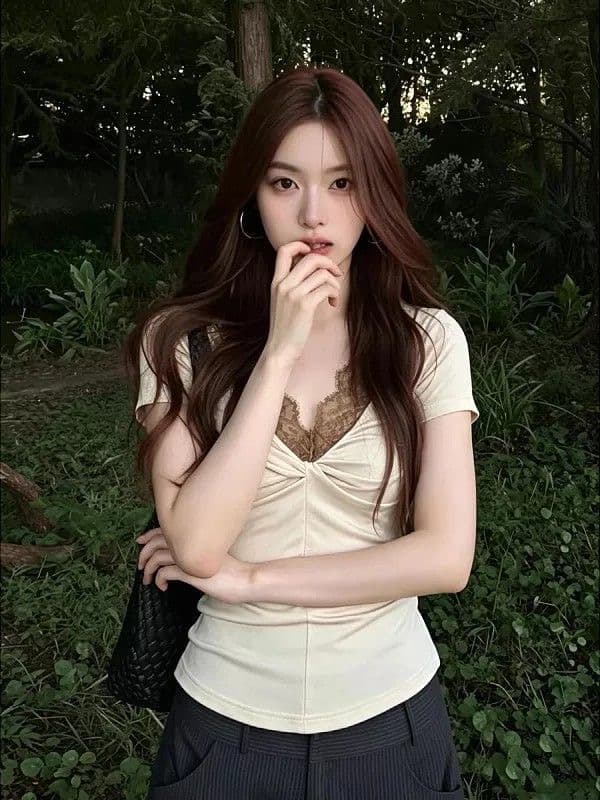 핫걸 레이스 V넥 반팔 티셔츠 여성 여름 품격 몸매 가꾸기 슬림해 보이는 다용도 긍정적 인 어깨 만나는 맨위 상세 이미지 3