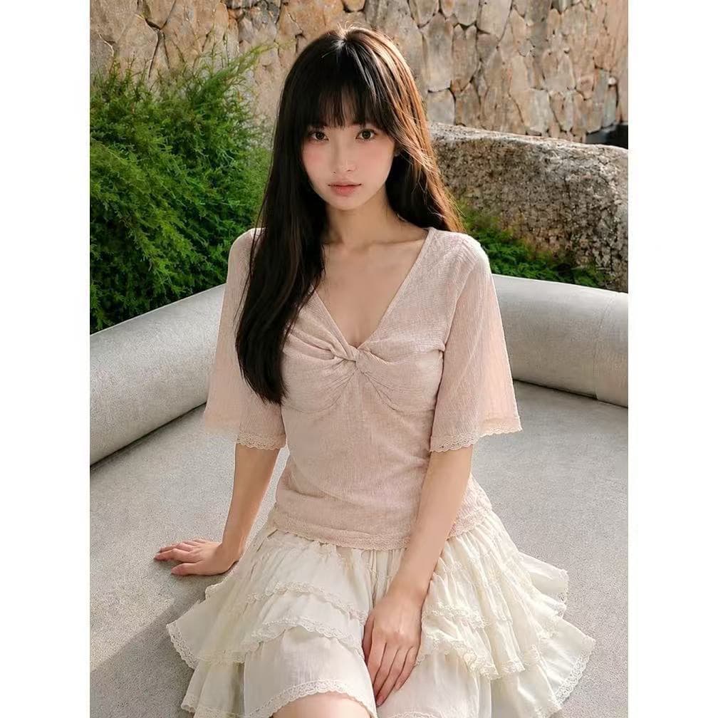 빅 사이즈 여성 의류 부드러운 바람 핑크색 V넥 비틀림 중간 소매 티셔츠 여름 새로운 아름다운 허리 수축 작은 대중 밖으로 조각 맨위 이미지 2