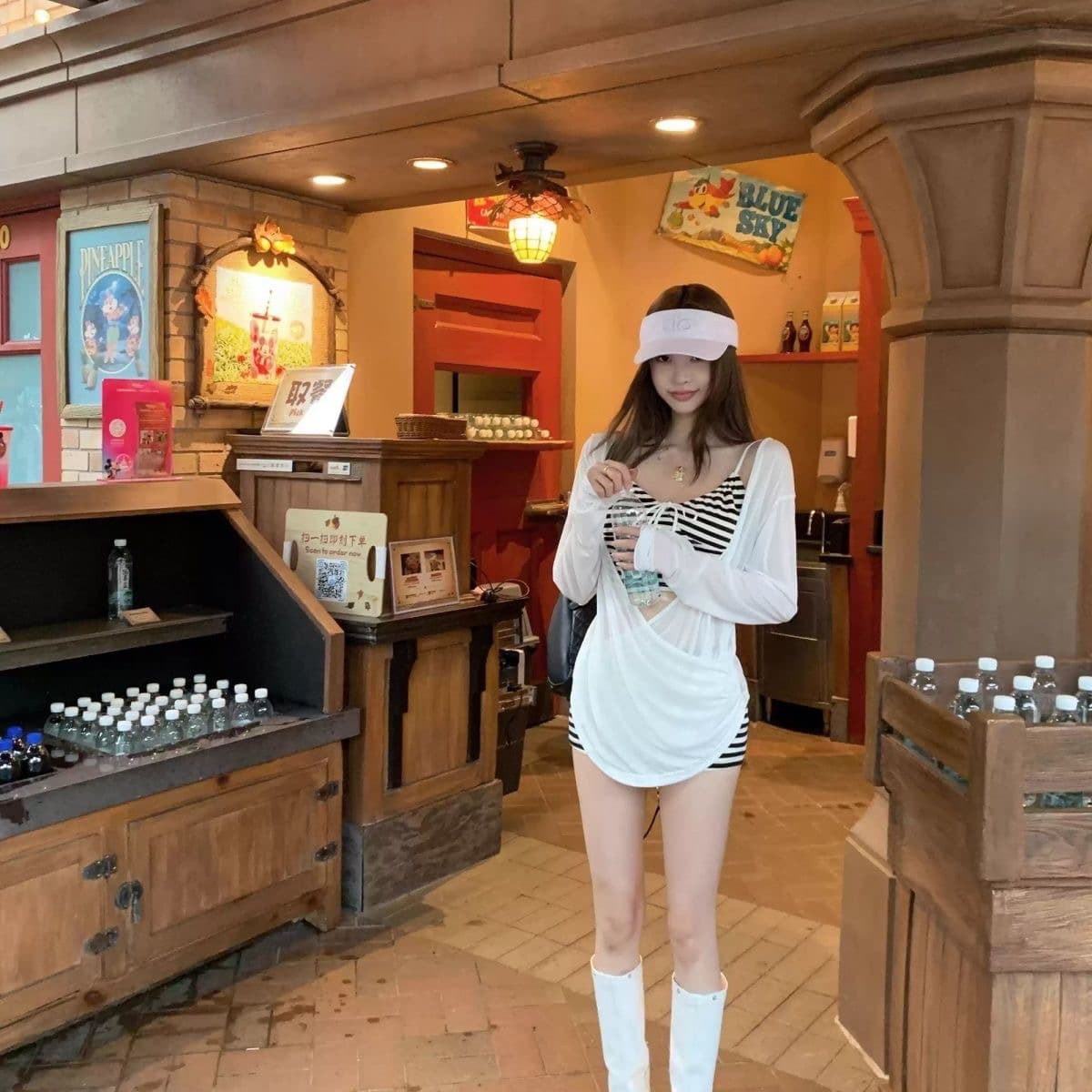 핫걸 배색 스트라이프 슬림해 보이는 슬립 캐주얼 반바지 마이크로 ~을 통해 자외선 차단 긴팔 블라우스 여성 여름 ins 3종 세트 이미지 2
