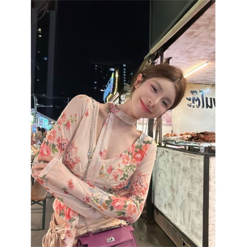 레트로 섹시함 핫걸 V넥 꽃무늬 긴팔 티셔츠 여성 여름 새로운 몸매 가꾸기 슬림해 보이는 작은 대중 패션 인사이드 잡아라. 의류 상세 이미지 1