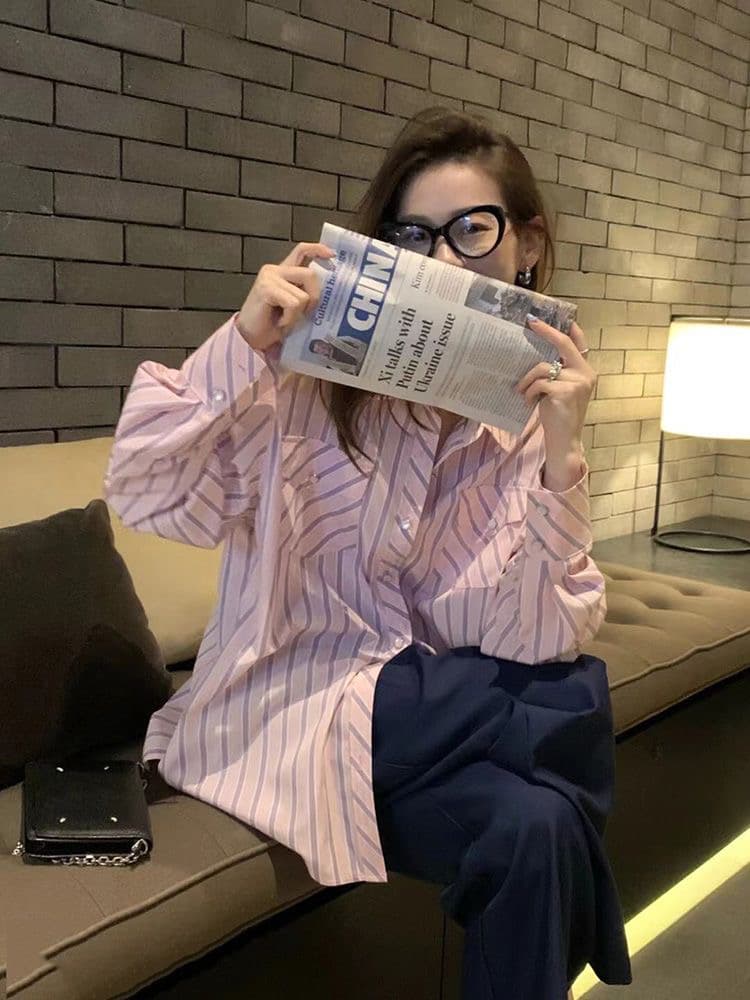 가을 새로운 한국 스타일 루즈핏 슬림해 보이는 고급 센스 핑크색 스트라이프 셔츠 맨위 여성 디자인 센스 작은 대중 긴팔 얇은 이미지 4