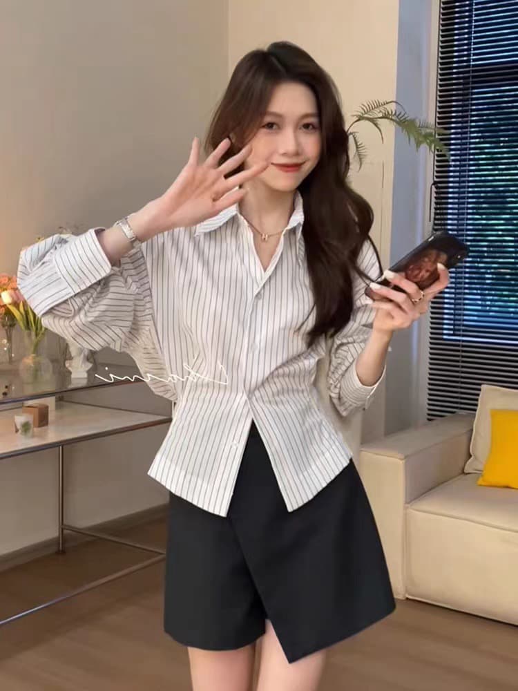 항구 바람 chic 스트라이프 POLO 칼라 여성 셔츠 이른 가을 새로운 허리 수축 주름 긴팔 셔츠 Chic 트임 맨위 이미지 2