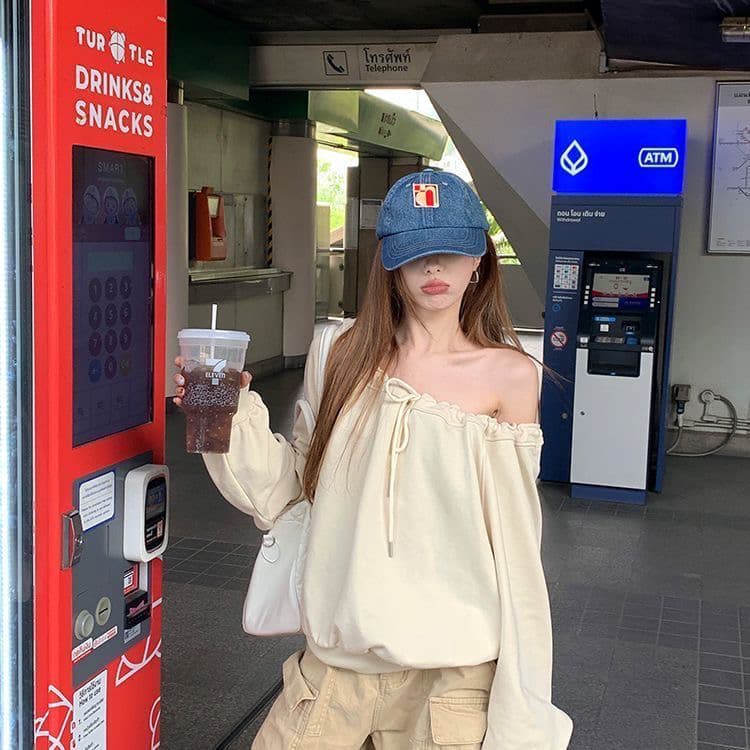 품격 비스듬한 어깨 펌프 로프 후드티 여성 봄 가을 외출용 긴팔 루즈핏 아메리칸 핫걸 오프숄더 오프숄더 맨위 상세 이미지 2