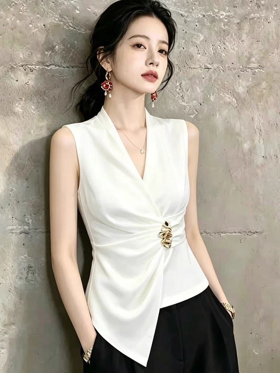 우아함 화이트 민소매 V넥 맨위 허리 주름 디자인 슬림해 보이는 출퇴근 착용 가져 가라. 싱글 제품 상세 이미지 3
