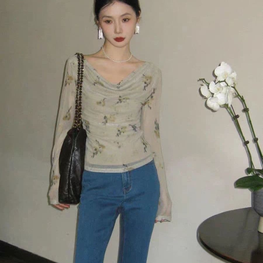 하나 알아보십시오. 그림자 프린트 긴팔 티셔츠 여성 여름 몸매 가꾸기 슬림해 보이는 인사이드 가져 가라. 봄과 가을 맨위 상세 이미지 4