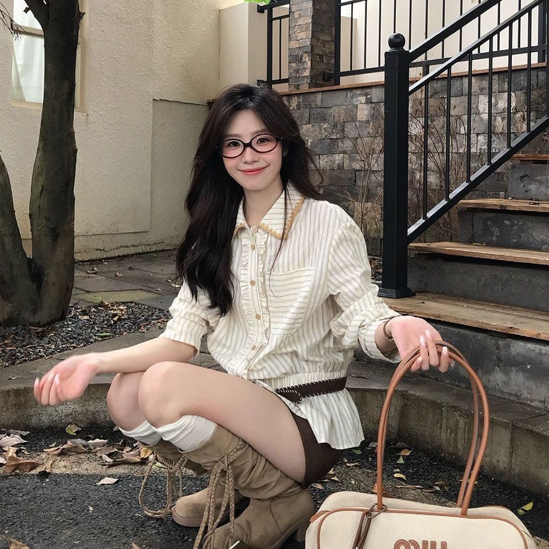 한 부서 허리 수축 스트라이프 디자인 센스 긴팔 셔츠 봄 스트라이프 품격 슬림해 보이는 셔츠 허리 수축 셔츠 맨위 이미지 5
