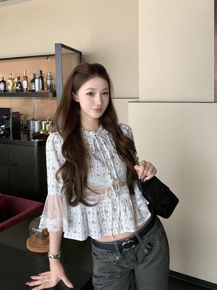 2026 년 새로운 여름 레이스 플리츠 스트랩 7부 소매 여성 셔츠 다용도 슬림해 보이는 품격 벌룬 소매 꽃무늬 이미지 3