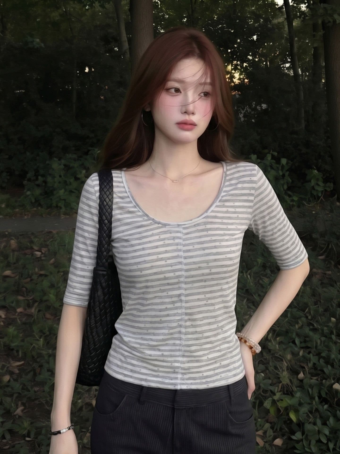 한국 스타일 레트로 순수한 욕망 바람 중간 소매 티셔츠 여성 여름 새로운 몸매 가꾸기 슬림해 보이는 디자인 센스 작은 대중 스트라이프 맨위 ins 상세 이미지 3