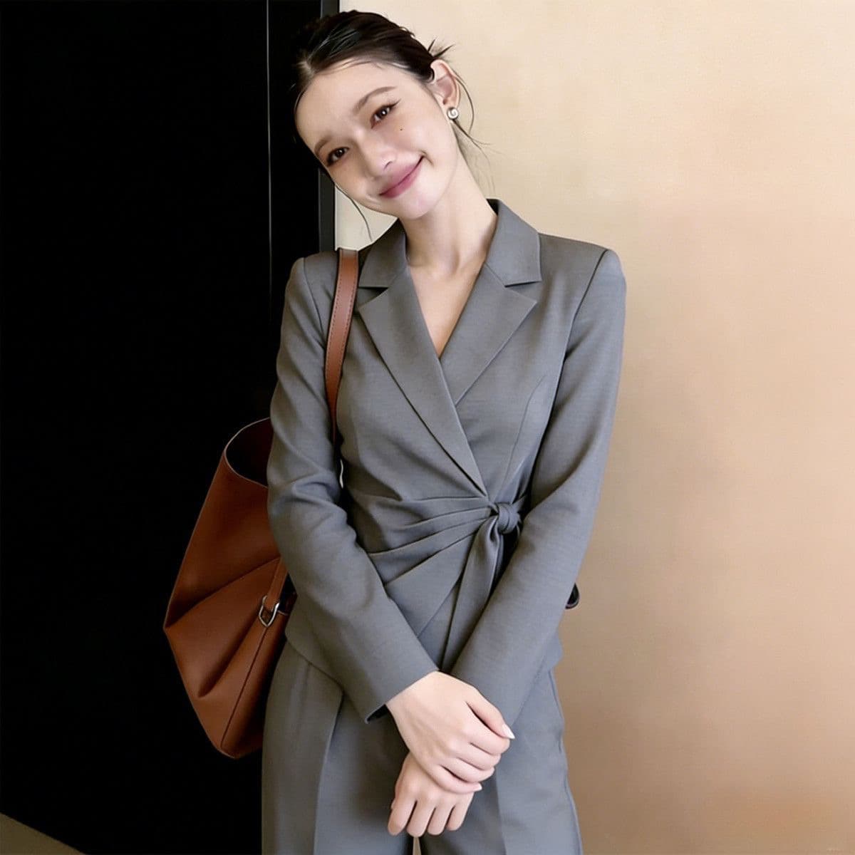 회색 폴로 칼라 작은 대중 직장 출퇴근 정장 긴팔 재킷 봄 가을 새로운 몸매 가꾸기 슬림해 보이는 표지 배 상세 이미지 5
