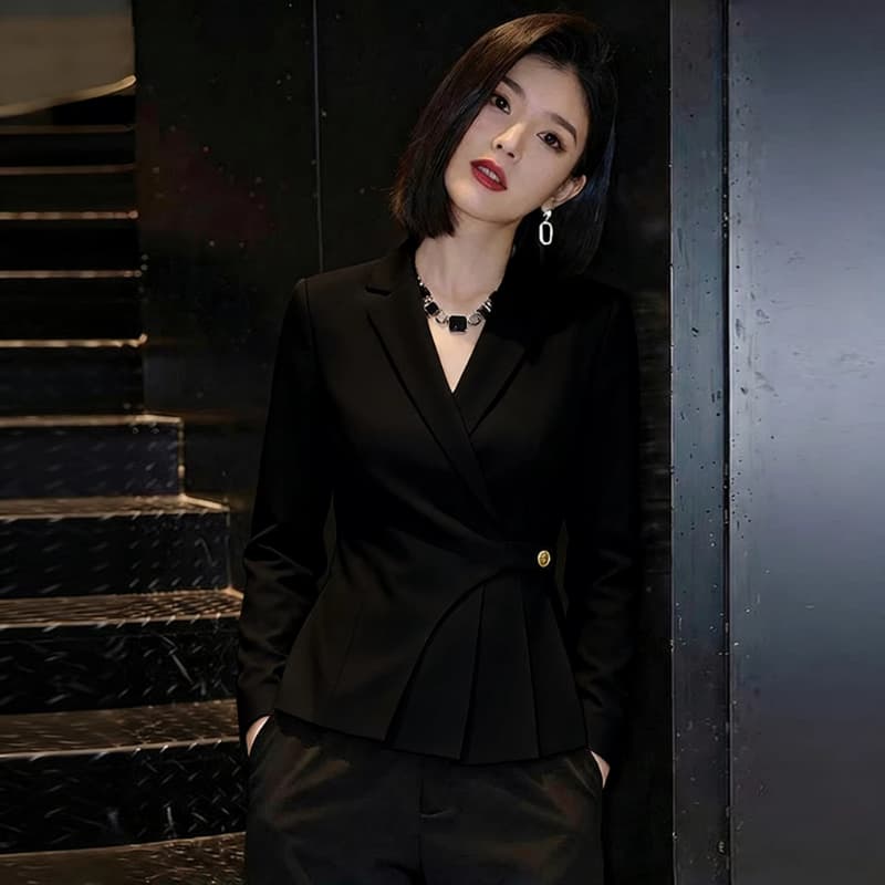 2026 가을 새로운 올해 인기 폭발 미니멀리즘 바람 회색 레이스업 허리 수축 여성 셔츠 슬림해 보이는 품격 맨위 상세 이미지 4