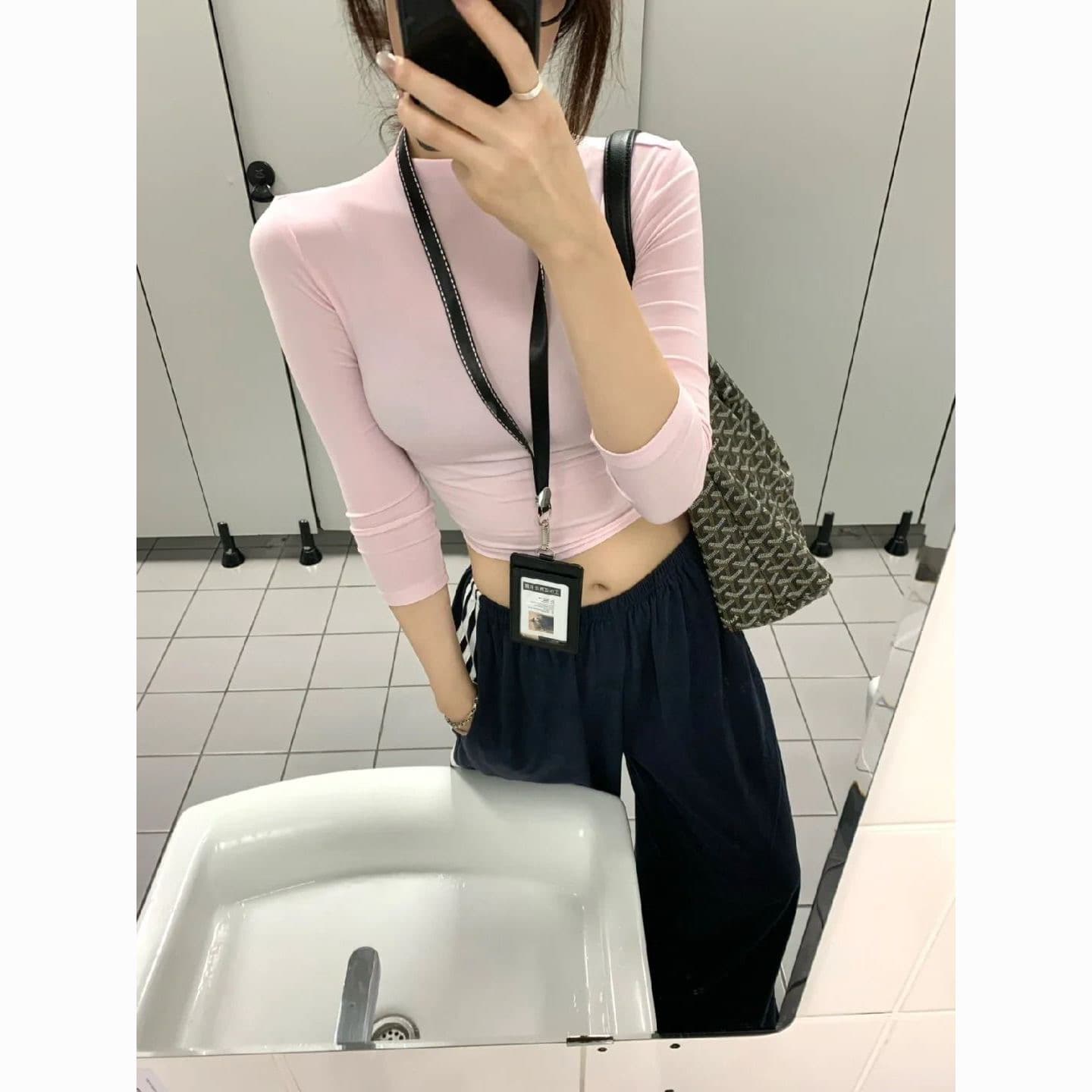 순수한 욕망 핫걸 바람 디자인 몸매 가꾸기 티셔츠 여성 2025 가을 새로운 슬림해 보이는 다용도 중간 소매 기본 셔츠 맨위 ins