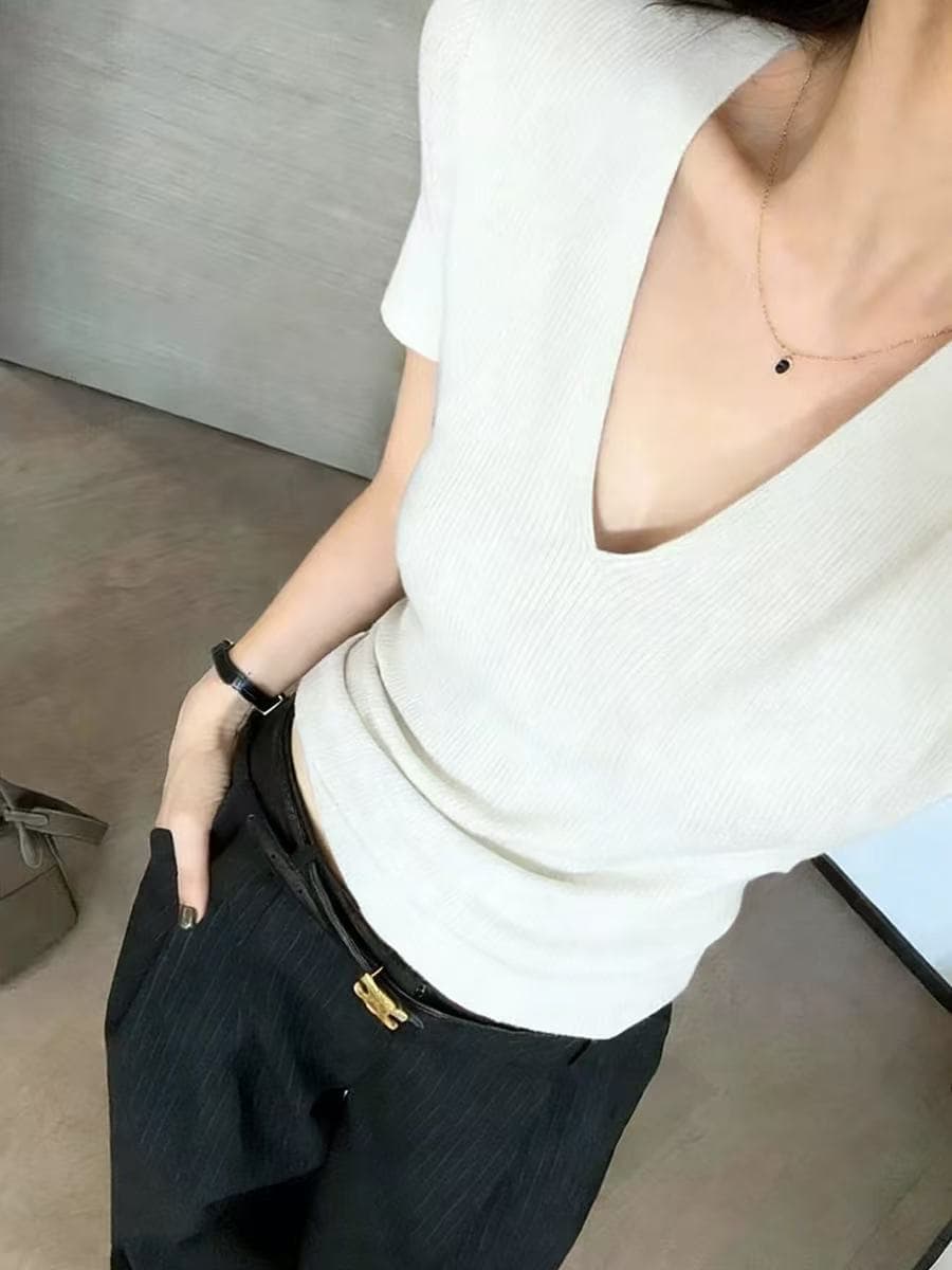 오래된 돈 바람 V넥 반팔 여성 긍정적 인 어깨 티셔츠 여름 착용 가져 가라. 몸매 가꾸기 슬림해 보이는 얼음 실크 니트 스웨터 품격 아름다운 맨위 이미지 3