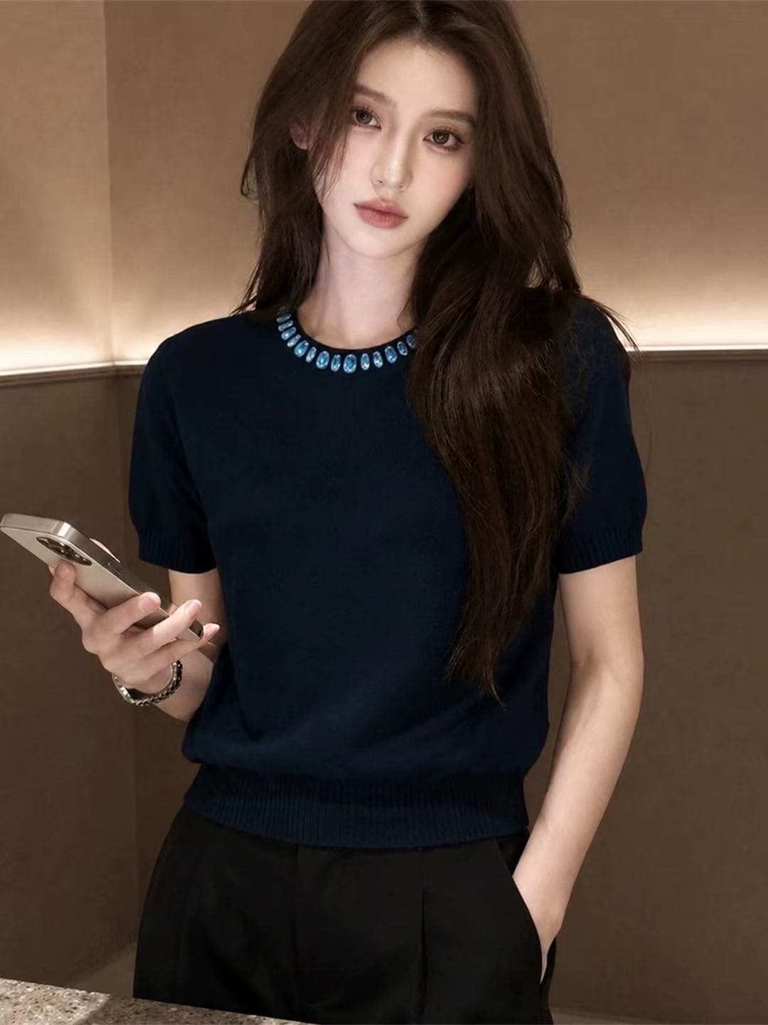 디자인 센스 출퇴근 다용도 패션 품격 다이아몬드 세팅 풀오버 니트 스웨터 여름 새로운 작은 대중 Chic 반팔 맨위